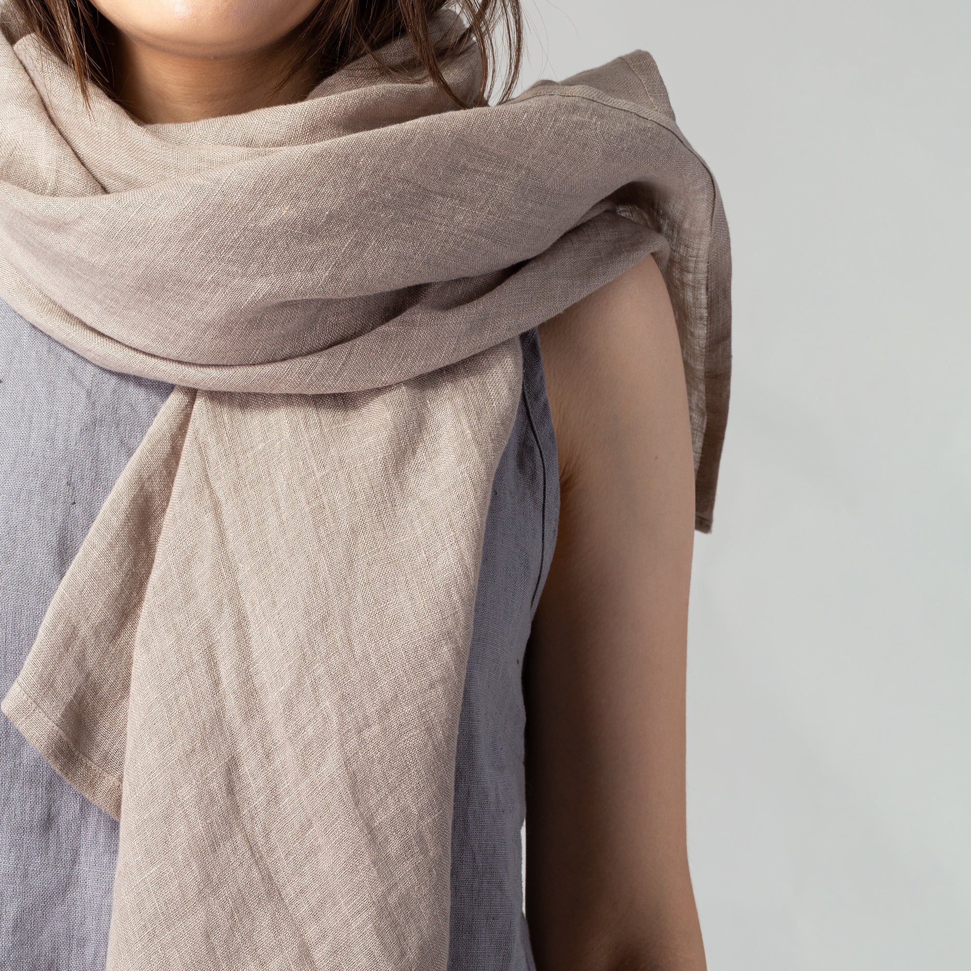 SCARVES