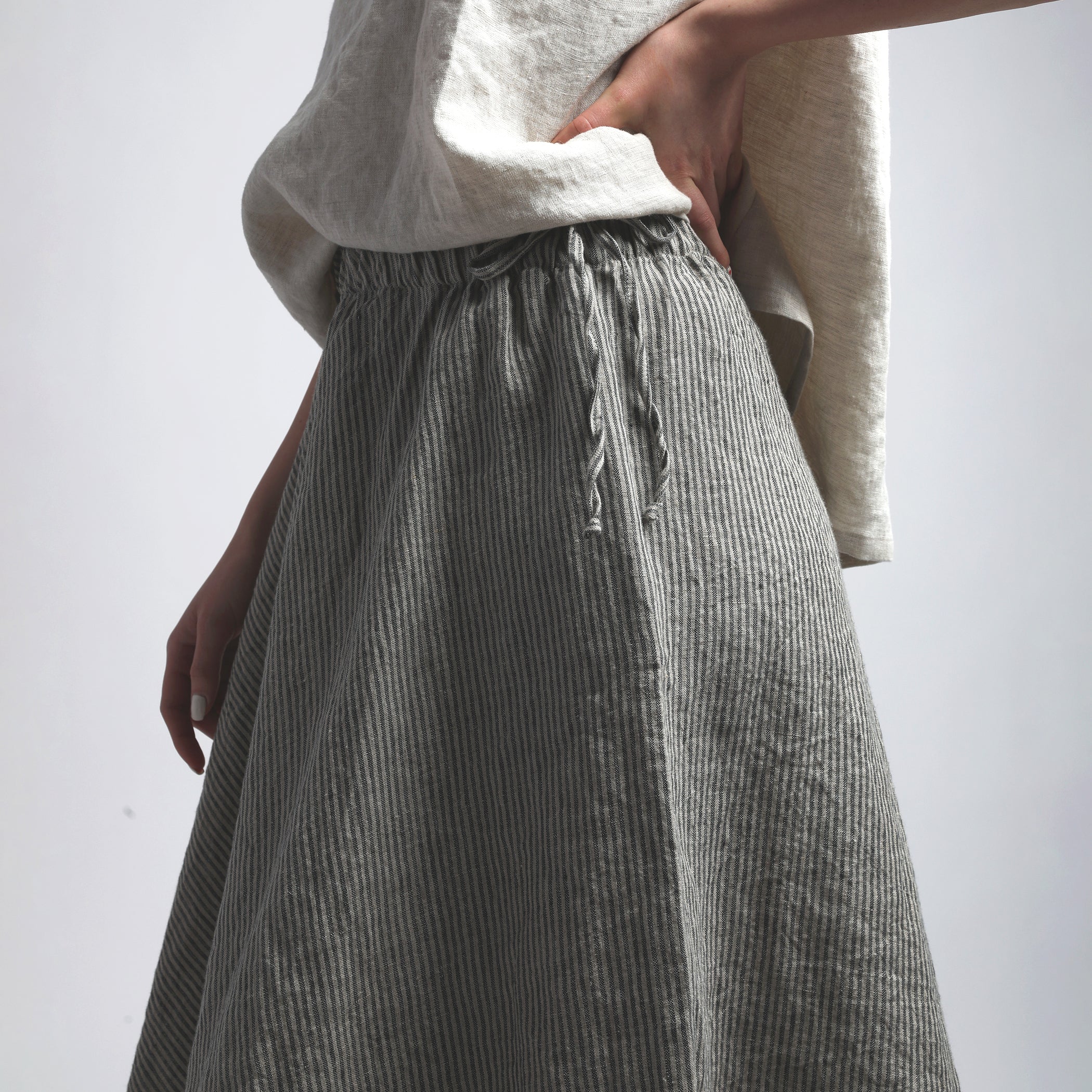 NOMADE Midi Linen Circle Skirt with Pockets