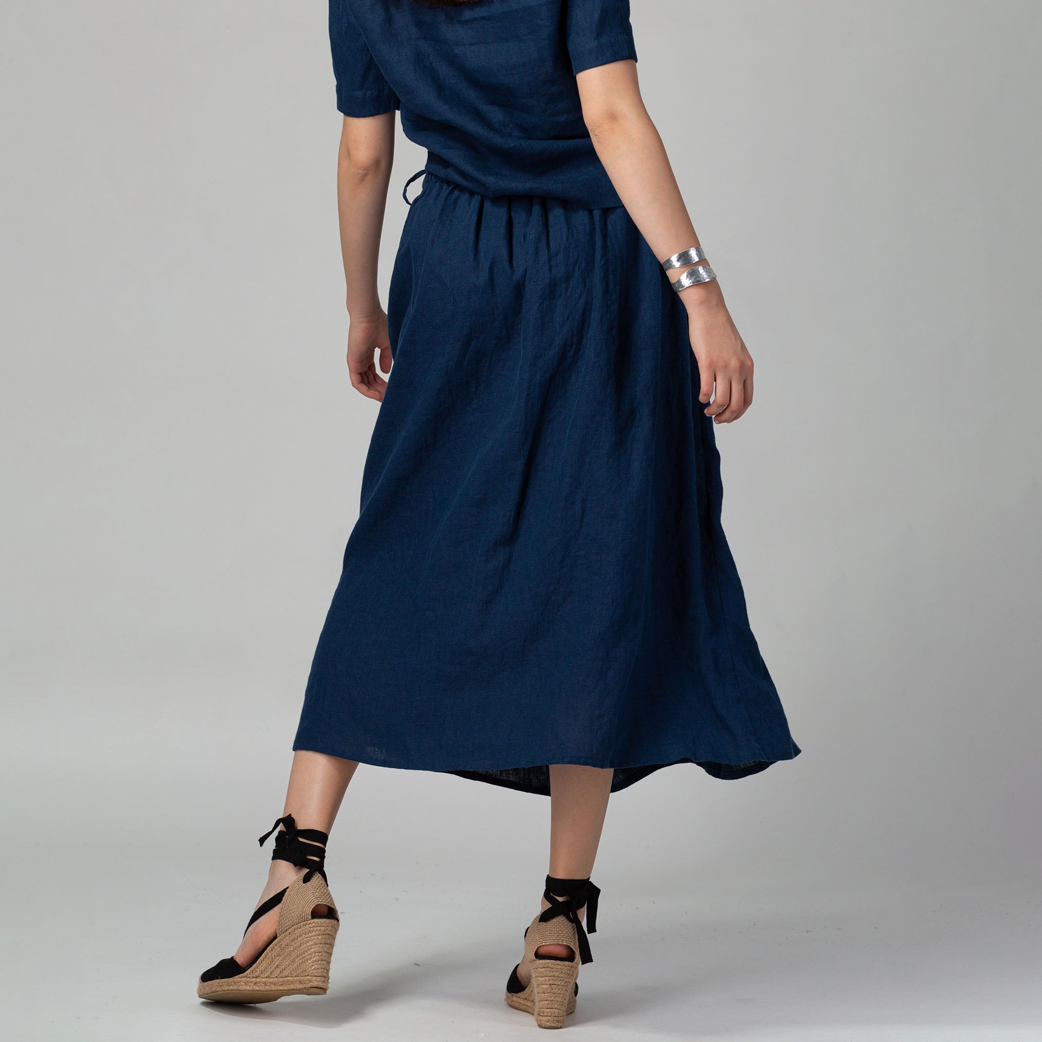 Linen skirt navy hotsell