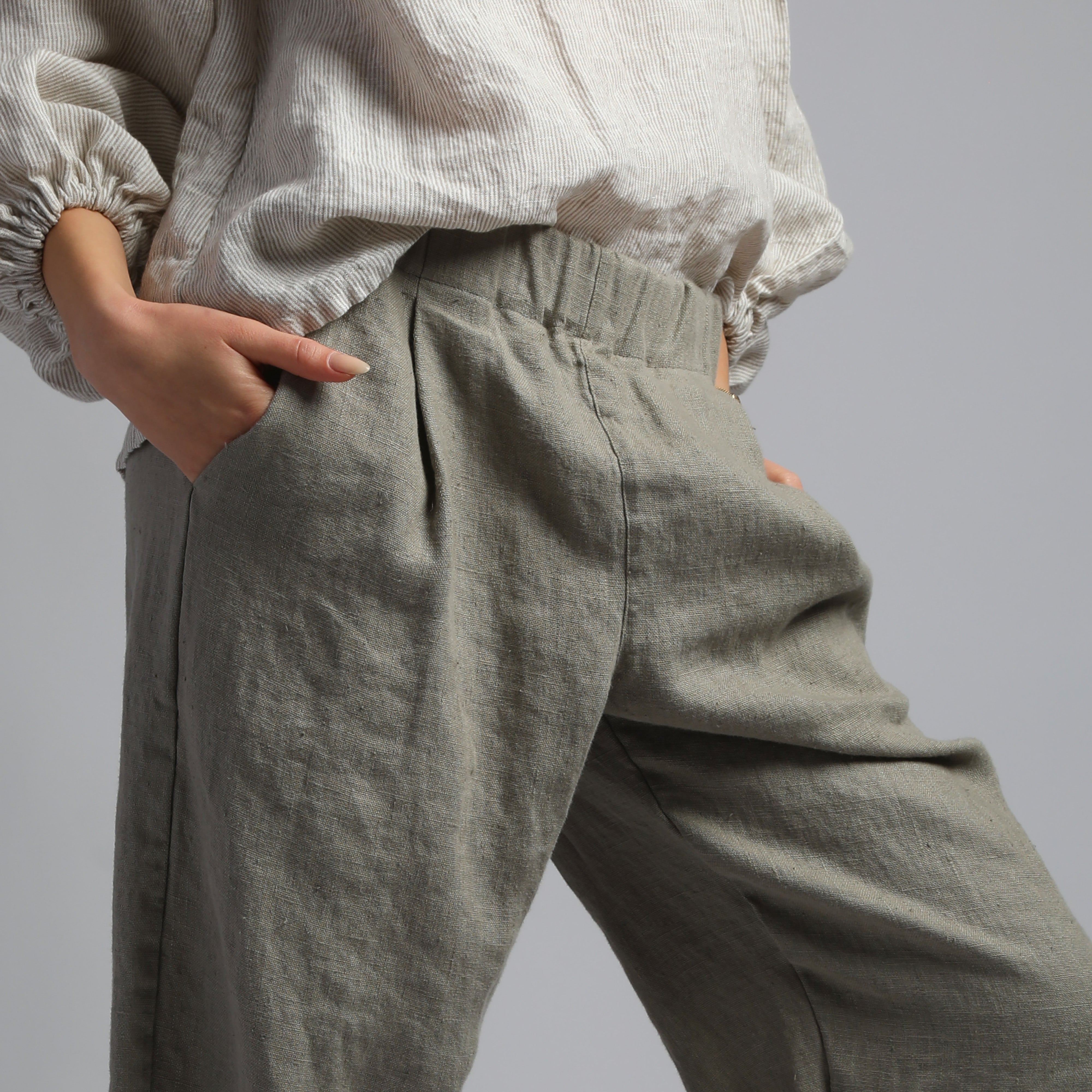 PEPPER Relaxed Ankle Linen Pants - Size XS - Color LIGHT OLIVE HEAVY