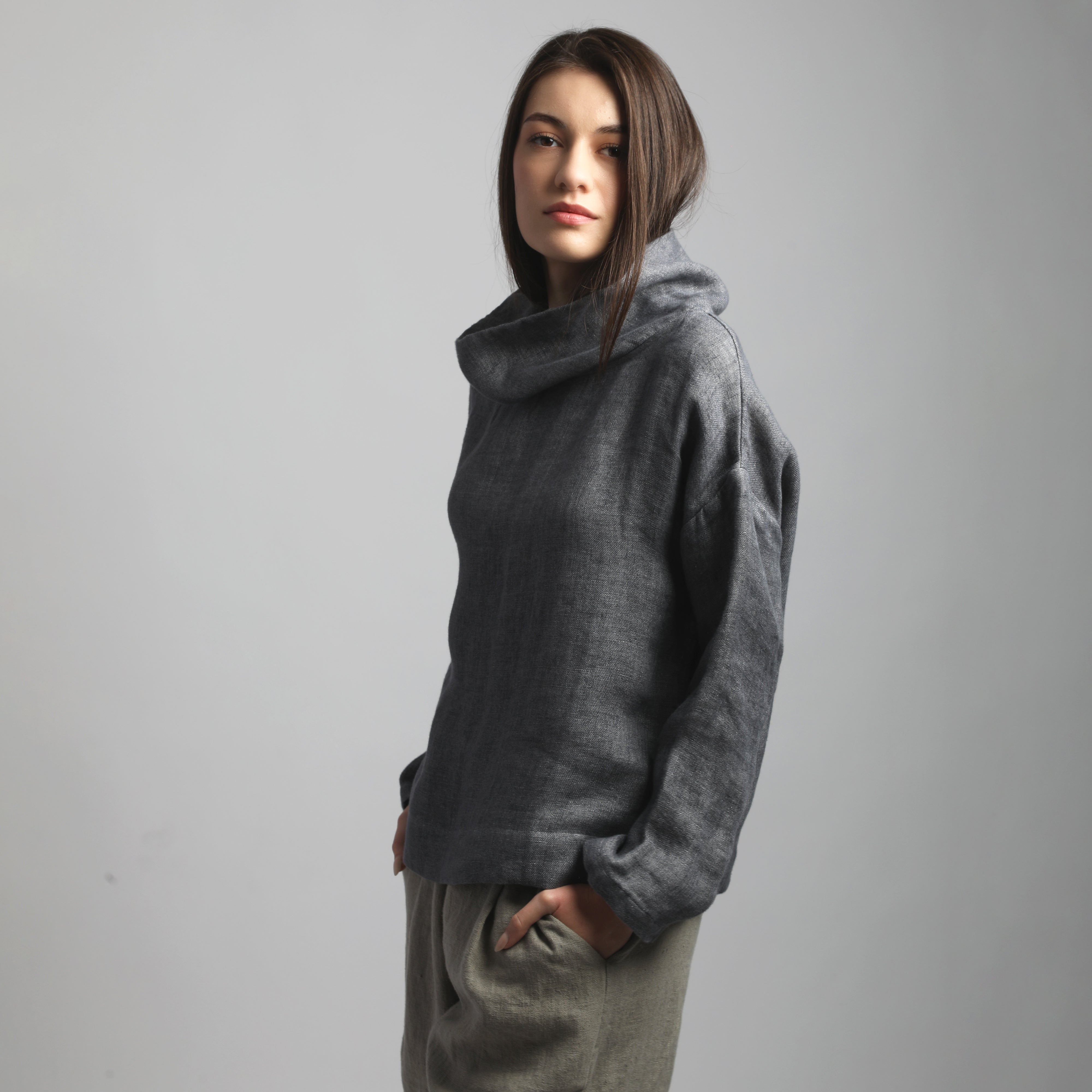 ASTOR Loose High Neck Double Layered Linen Top