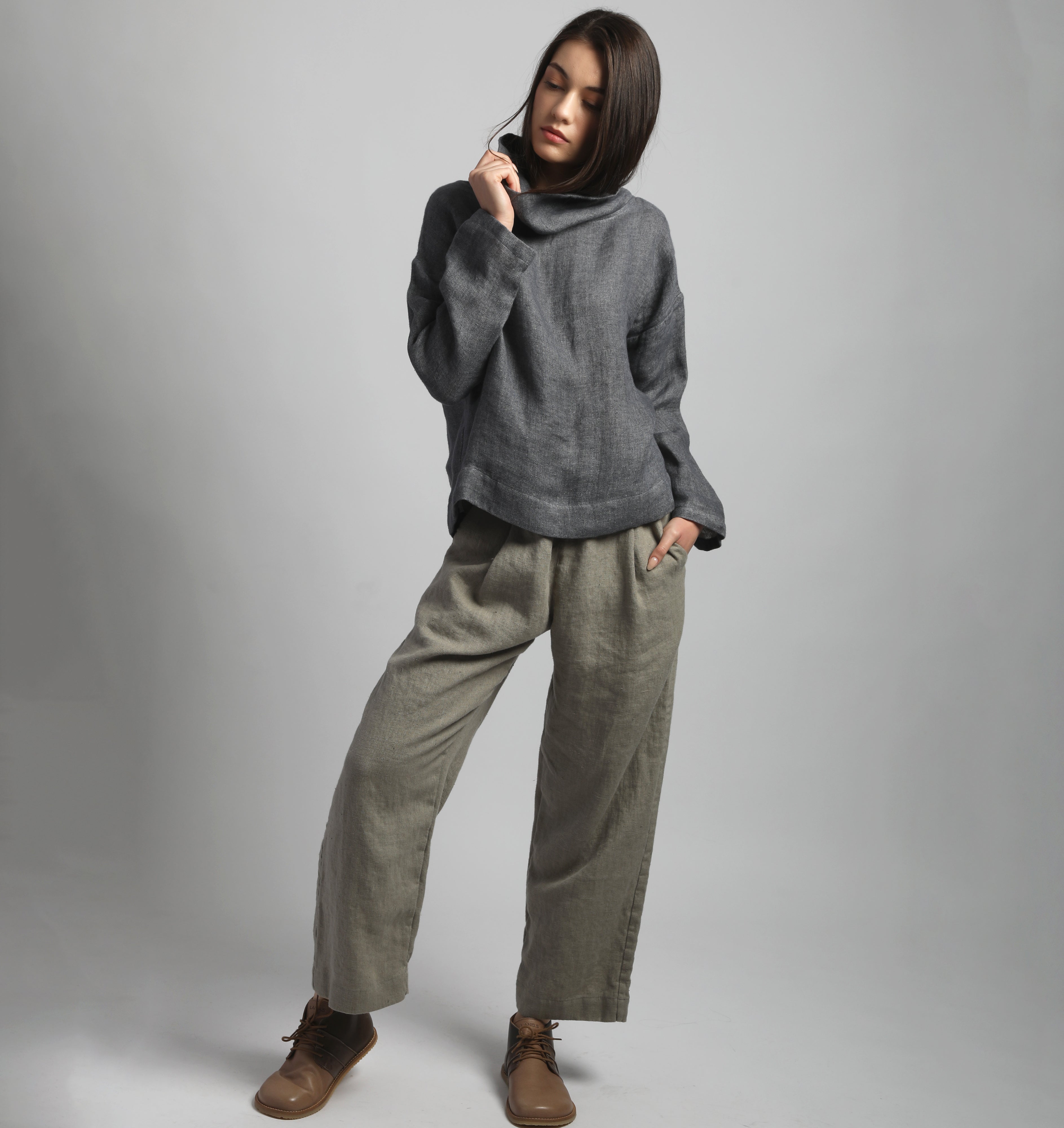 ASTOR Loose High Neck Double Layered Linen Top