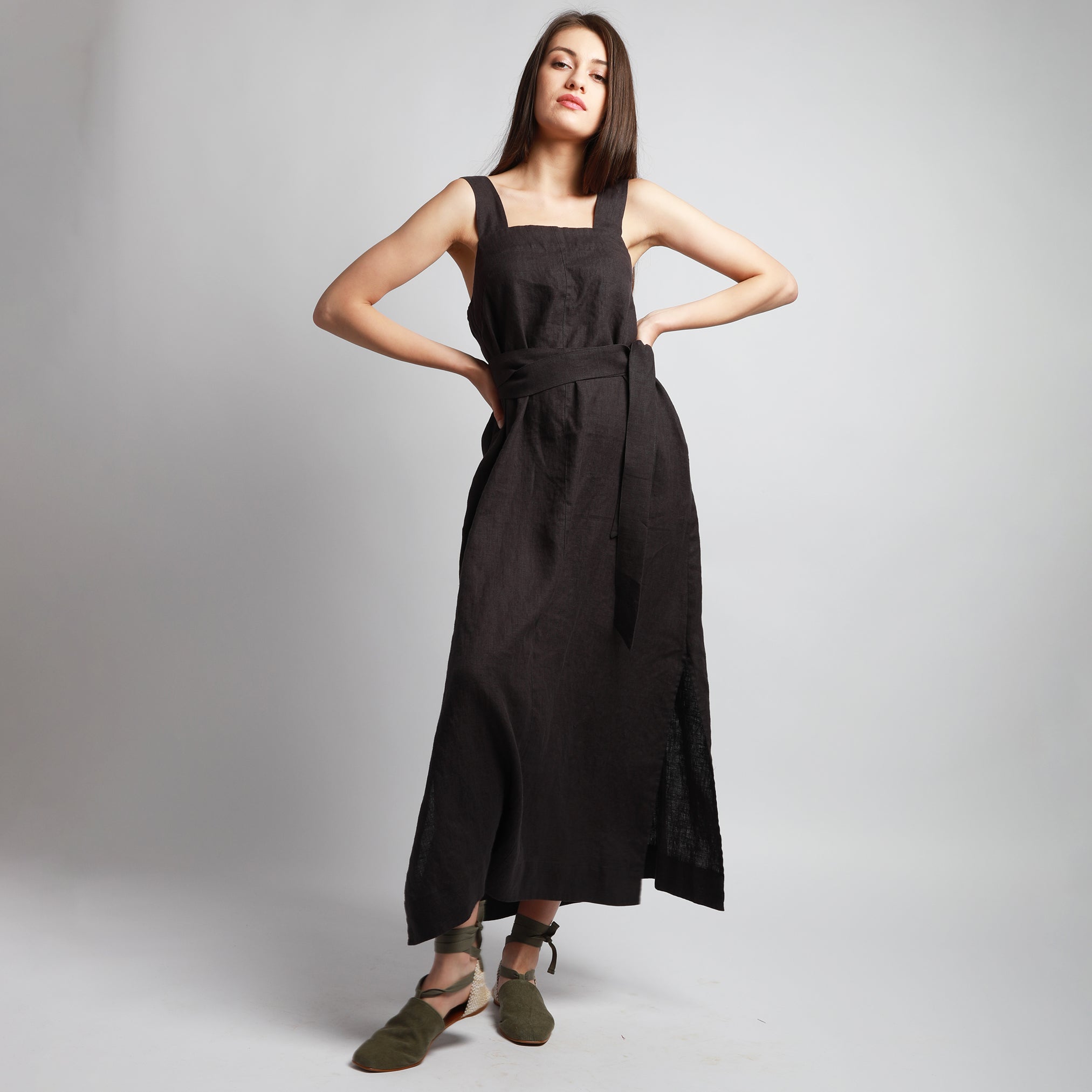 KARA Wide Strap Maxi Linen Dress | KNOTIUM KARA Wide Strap Maxi Linen Dress | KNOTIUM