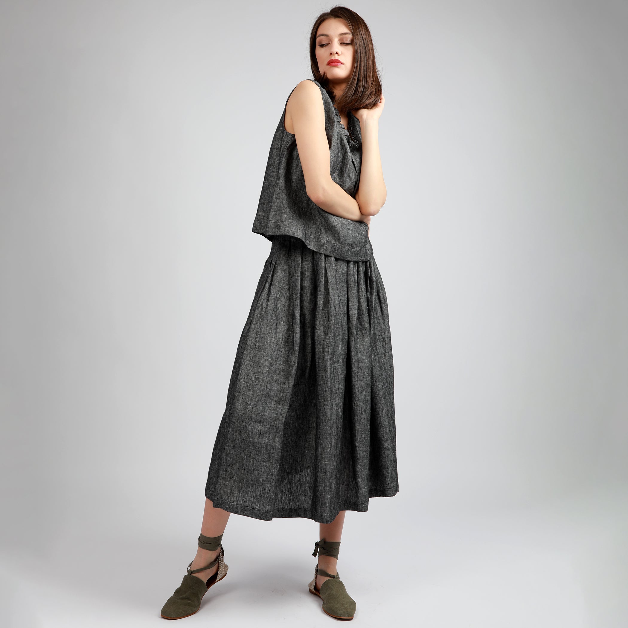 MIMI Pleated Midi Linen Skirt - Size L - Color BLACK HERRINGBONE