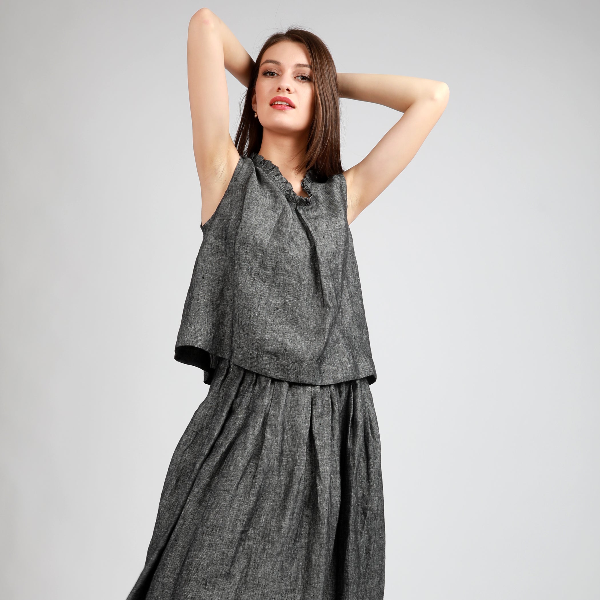 CLEO Linen Top with Ruffled V-Neck - Size L - Color BLACK HERRINGBONE