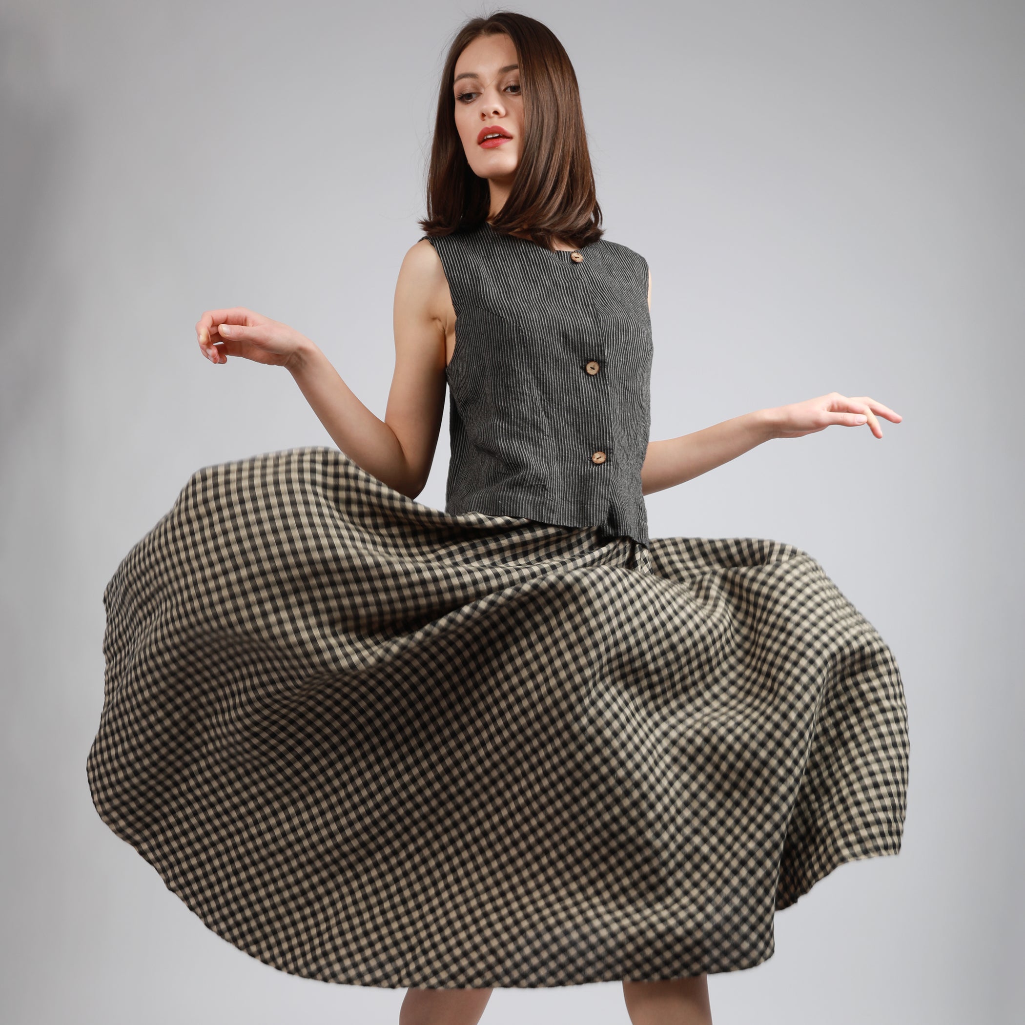 POPPY Maxi Circle Linen Skirt with Pockets
