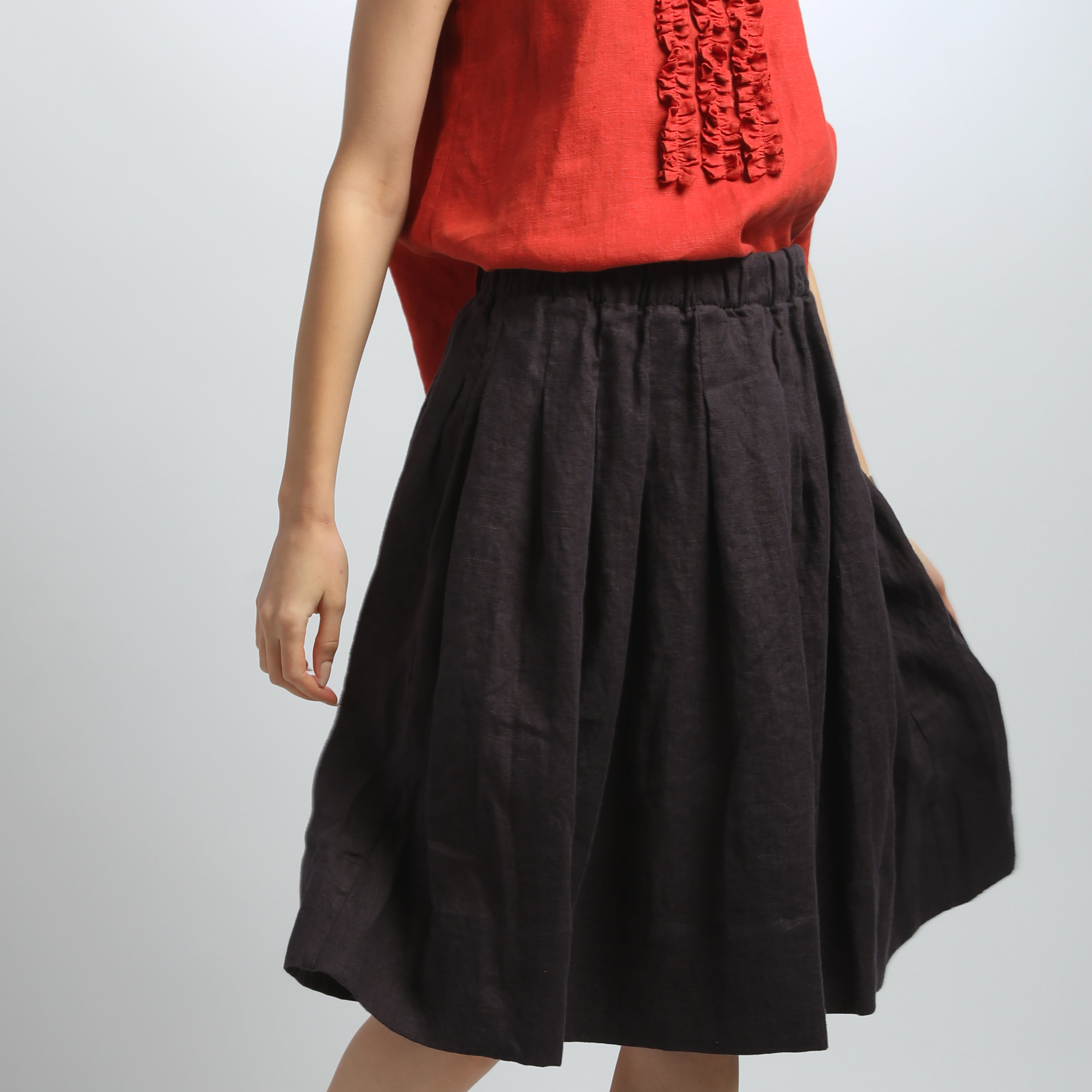 MIMI 2 Knee Length Pleated Linen Skirt