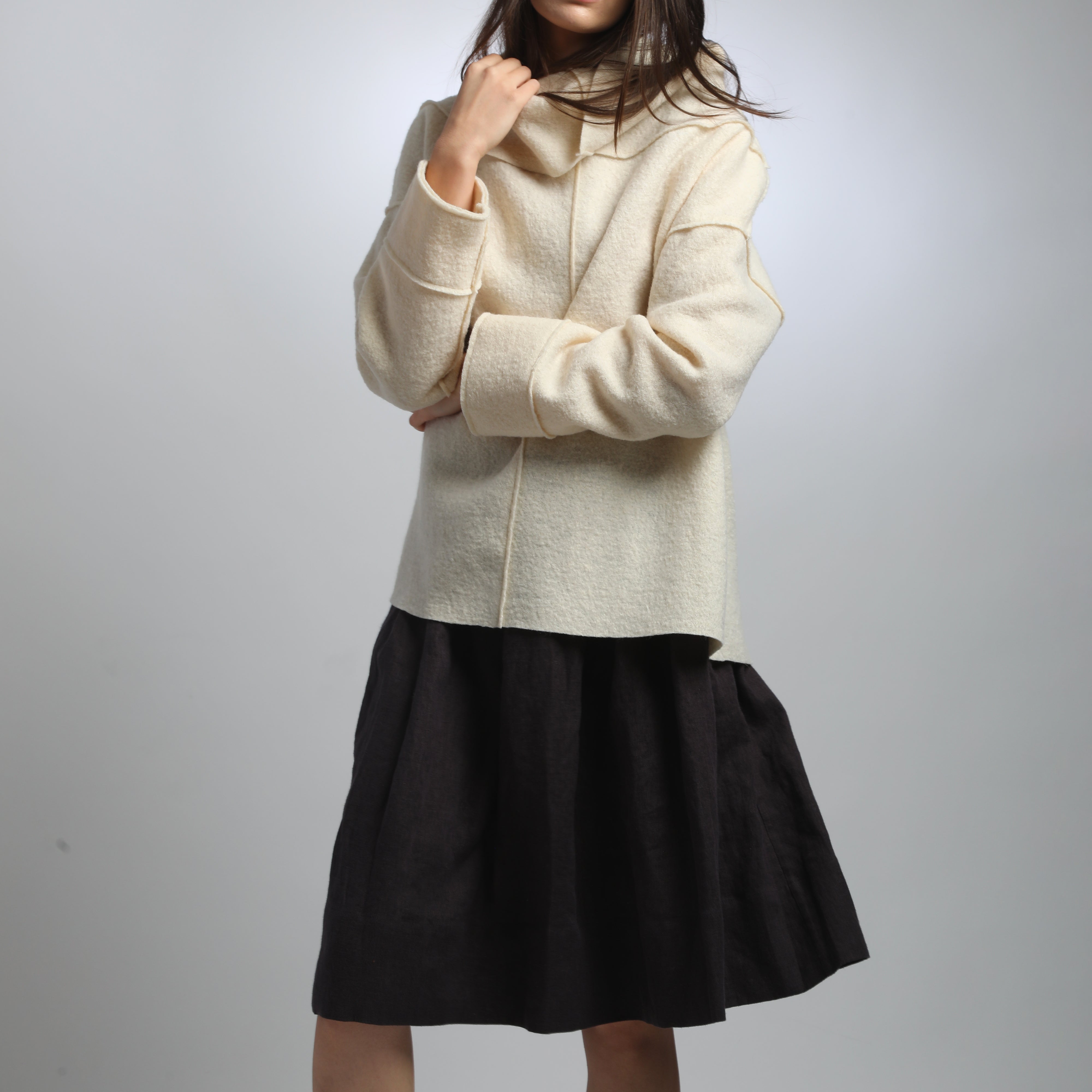 MIMI 2 Knee Length Pleated Linen Skirt