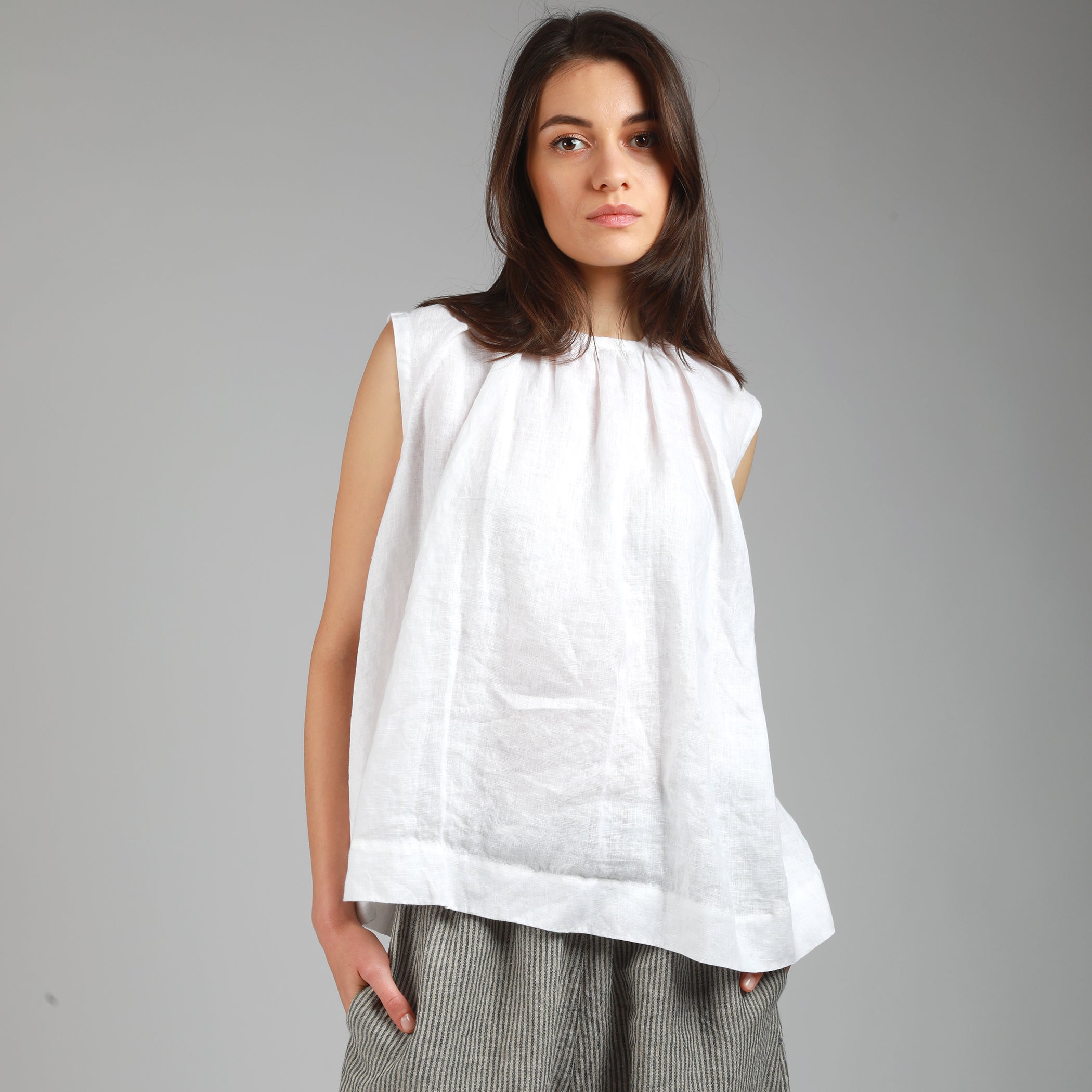 VIVA Loose Flared Sleeveless Linen Top - Sizes XS, S - Color RED GRAPEFRUIT