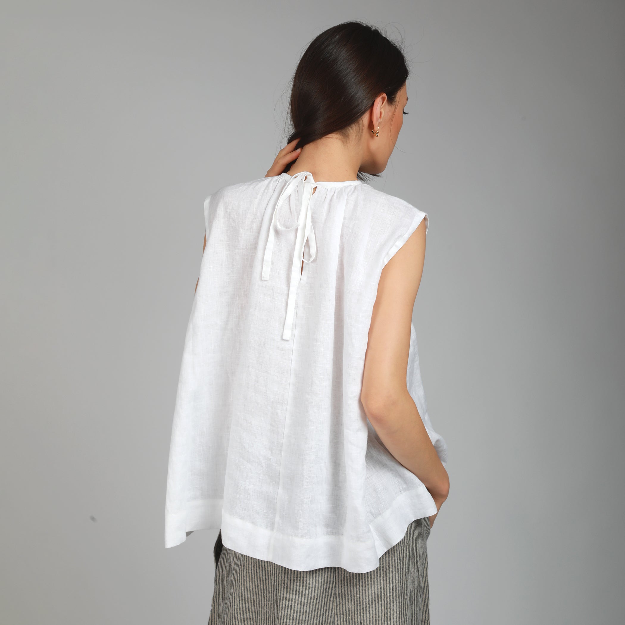 VIVA Loose Flared Sleeveless Linen Top - Sizes XS, S - Color RED GRAPEFRUIT