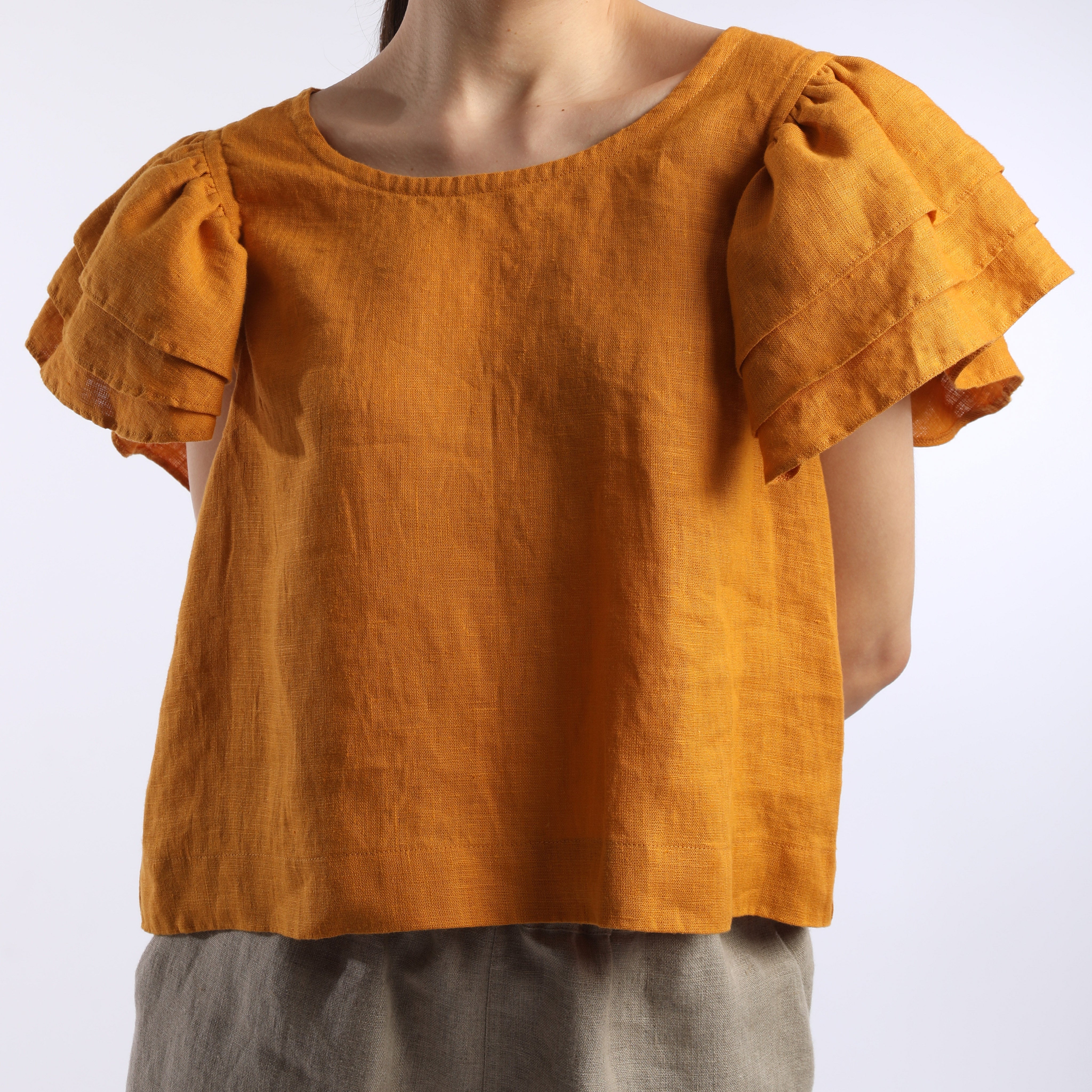 LISETTE Cropped Linen Blouse with Ruffle Sleeves