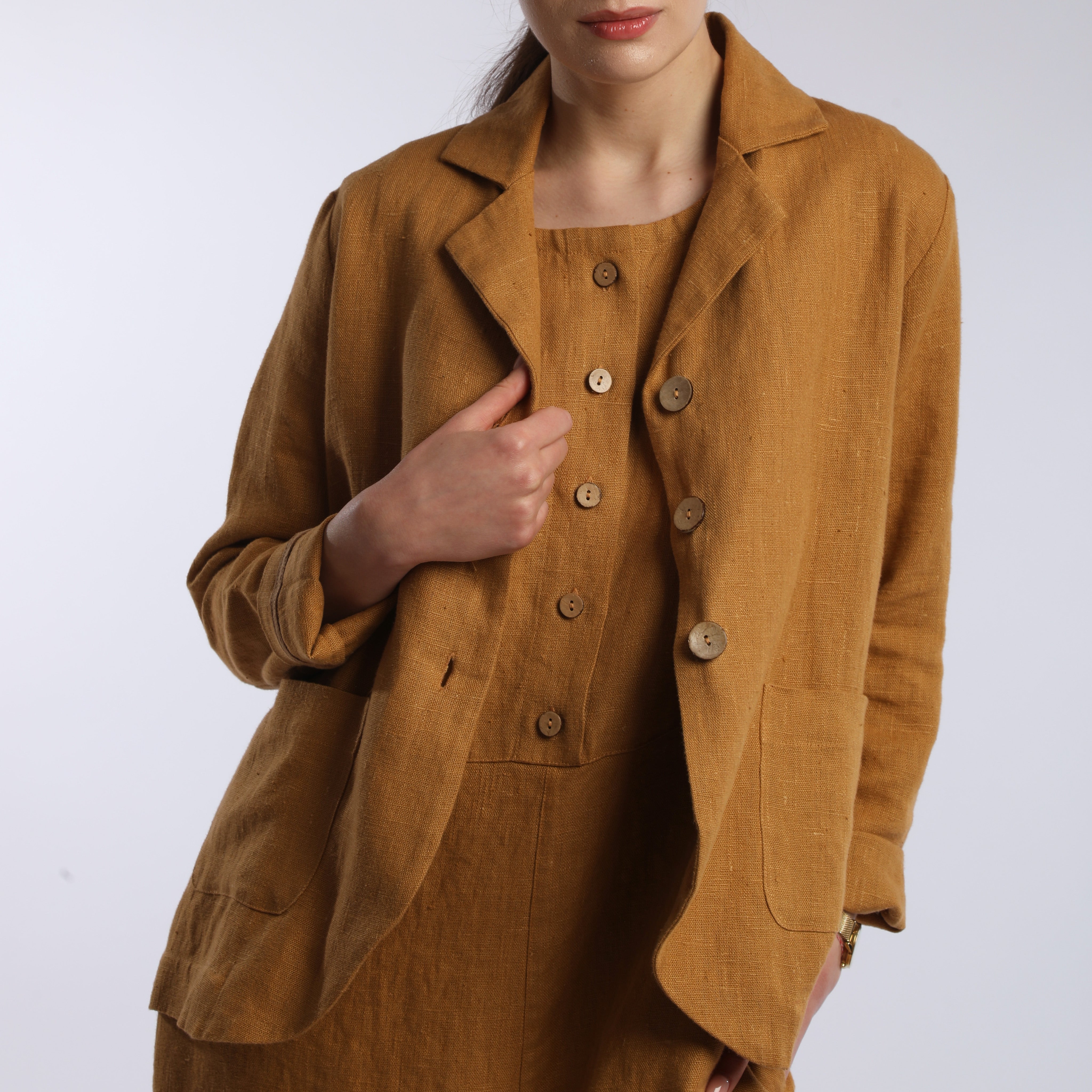 JUNE Unlined Boxy Linen Blazer with Rounded Fronts