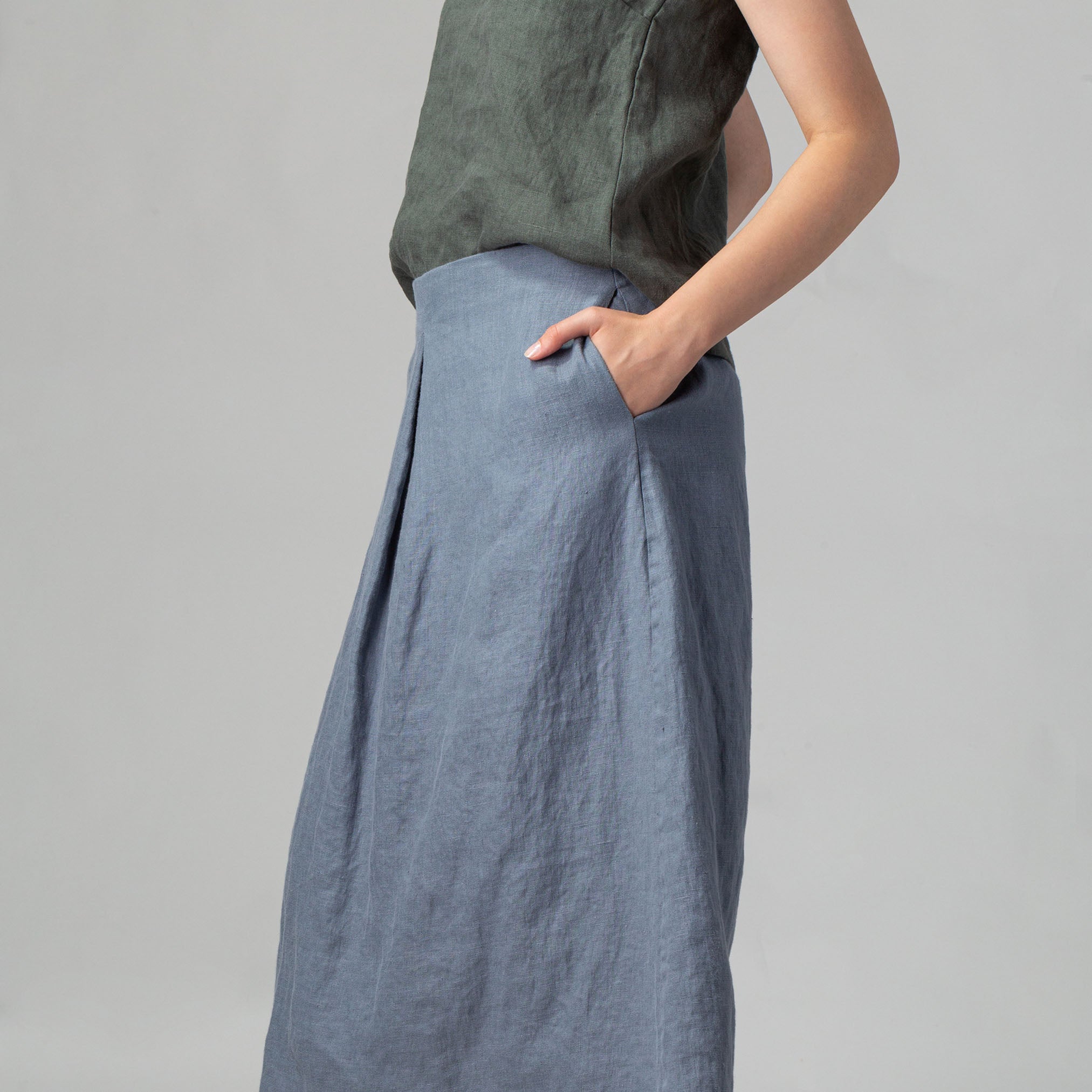 Front Pleat Linen Skirt Blue Fog